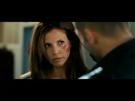 Задумайся прежде чем тронуть девушку Джейсона Стэтхэма