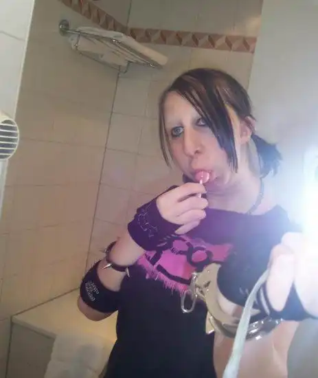 Девочко Эмо