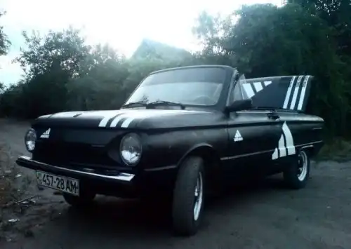 Адидас-автомобиль