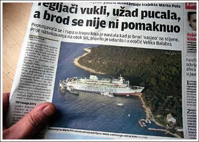 Пьяный капитан посадил корабль на мель