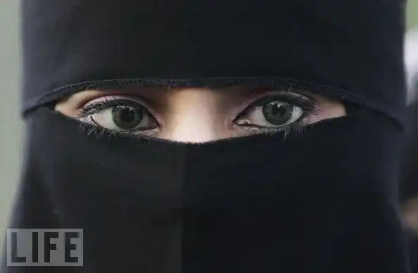 Хиджаб или паранджа?