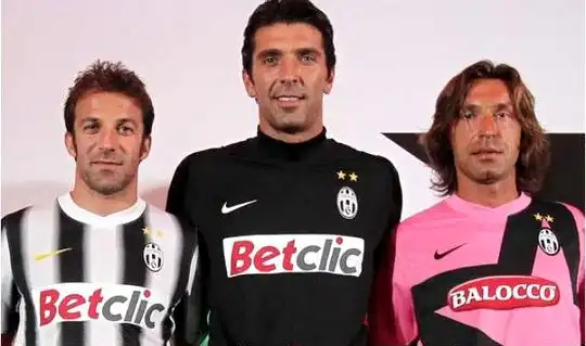 Формы футбольных клубов на сезон 2011/2012, ч.2