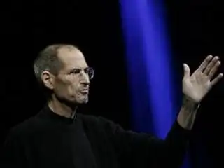 Стив Джобс покинул пост гендиректора Apple