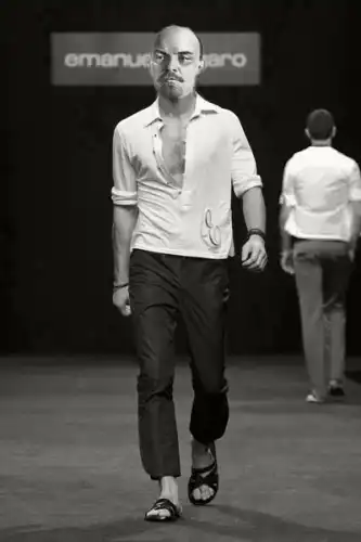 Исторические личности в современной одежде