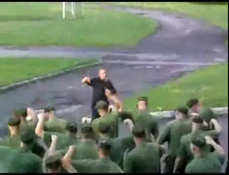 Строевая подготовка в эстонской армии