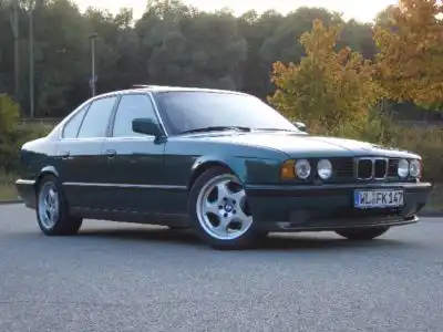 Спецверсии М5 e34