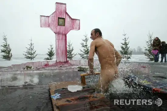 Крещенские купания в 2012 году