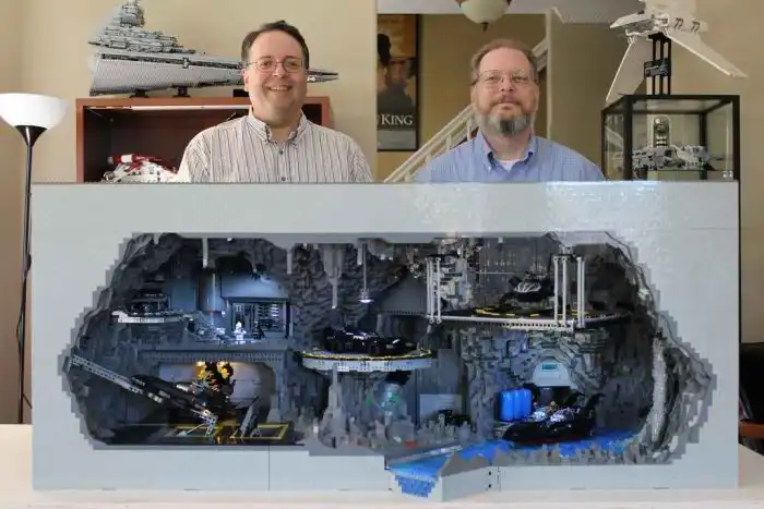 Пещера бэтмена из Лего