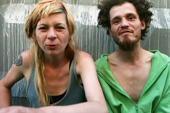 Как защитить детей от таких родителей