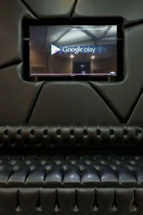 YouTube открыл шикарный офис-студию в Лондоне