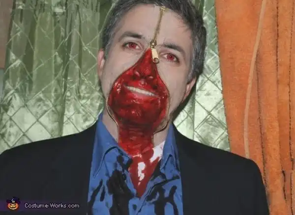 Макияж в стиле расстегивающейся плоти