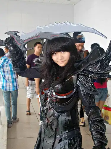 Косплей даэдрической брони по игре THE ELDER SCROLLS V SKYRIM