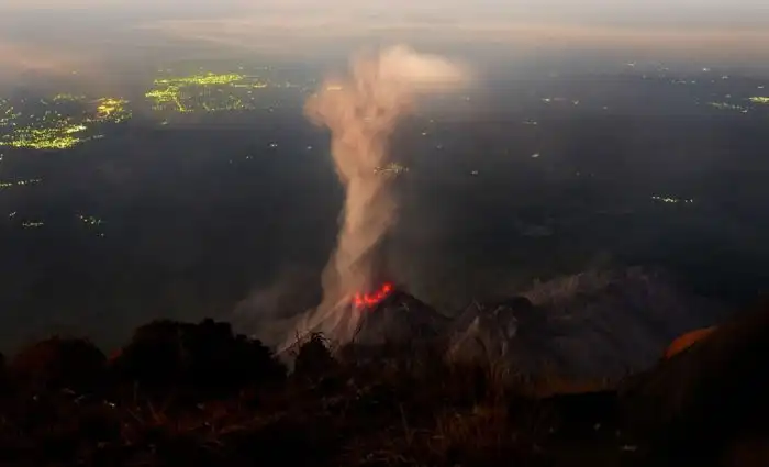 Самые мощные извержения вулканов за 2012 год