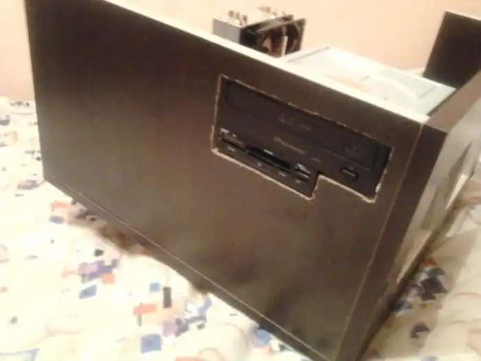 Встраиваем компьютер в рабочий стол своими руками