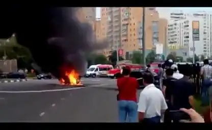 Странный комментарий за кадром при взрыве автомобиля