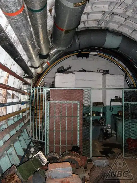 Отлично сохранившийся подземный бункер