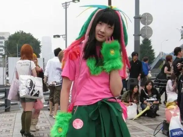 Уличные фрики в Токио