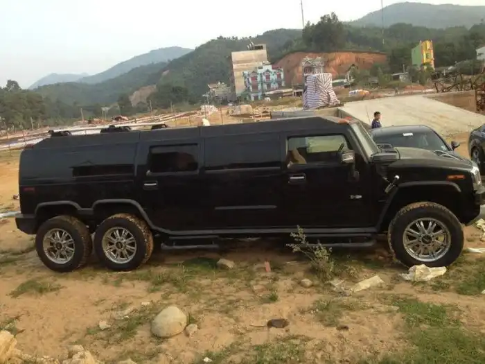 Суперкары во Вьетнаме не роскошь, а средство передвижения