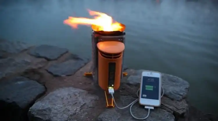 Зарядка для iPhone на дровах