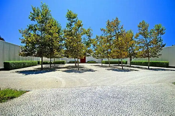 Новый дом Дженнифер Энистон