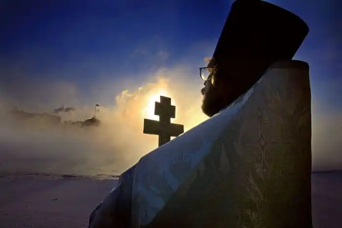 Петербург Александра Петросяна