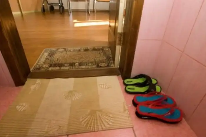 Как сидит Юлия Тимошенко