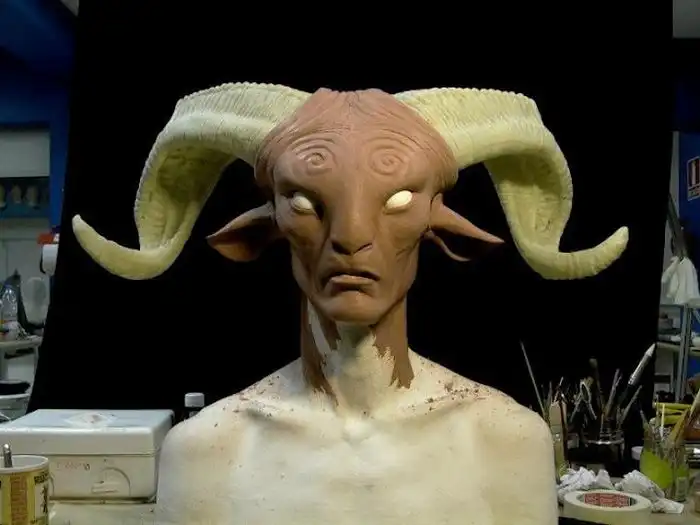 Процесс создания ужасающей маски