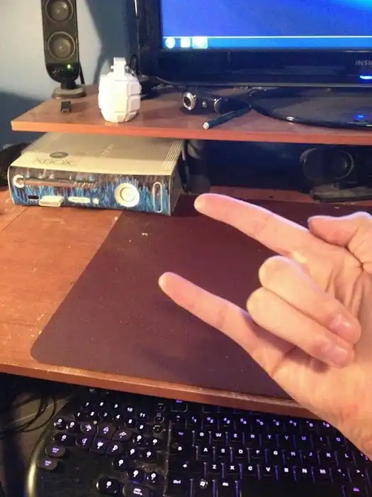 Как избавиться от запутанных наушников