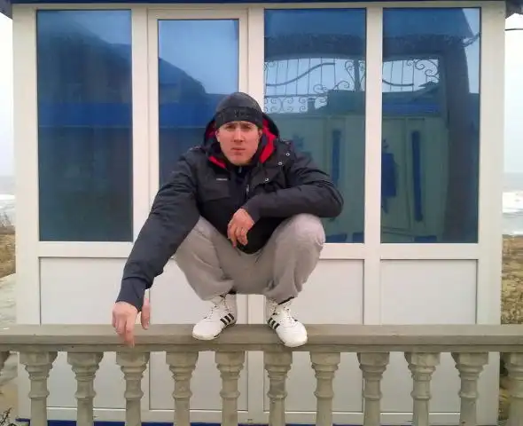 Герои из социальных сетей.