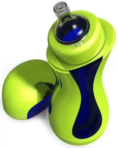 Новая детская бутылочка сама нагревает молоко