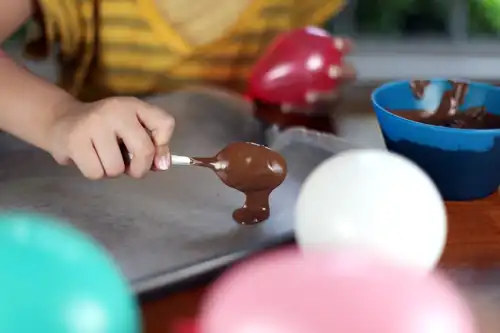 Шоколадные чашки — просто и весело