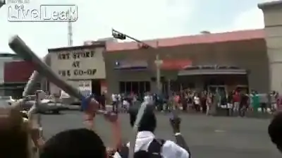 Автобус сбил студента