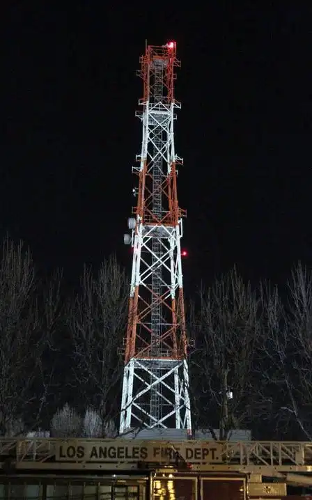 Укуренный "космонавт" и обнаженная экспедиция на луну