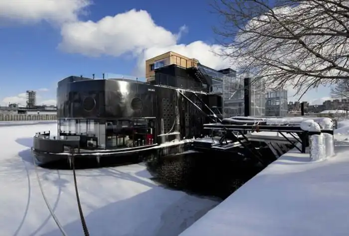 Удивительный СПА-салон на воде