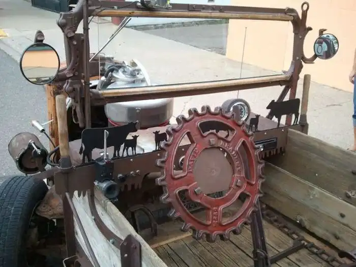 Странный самодельный спорткар