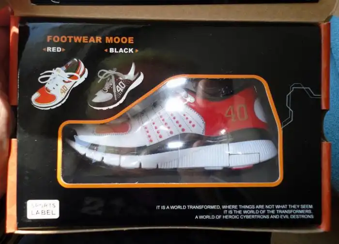 Необычные кроссовки для вашего ребенка