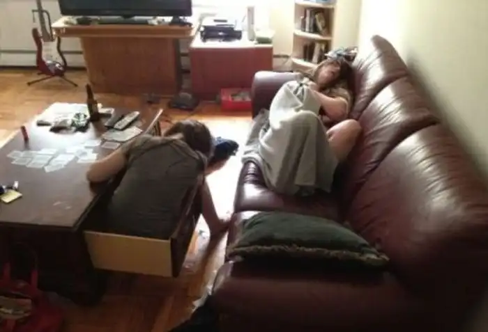 Студенты отрываются на вечеринках