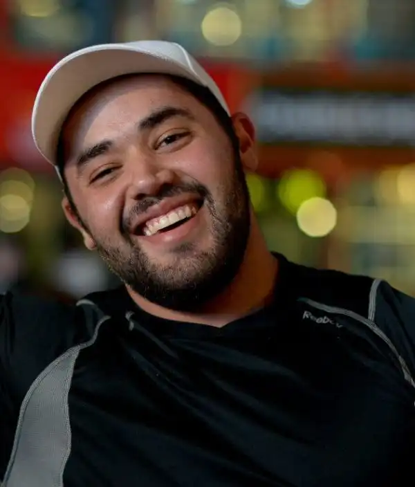 Самые большие бицепсы в мире