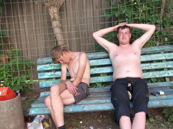 Продолжение по дальнобойщикам - Омутнинскую горе "бригаду",получившую п@зды на дороге,начали позорить в инете.