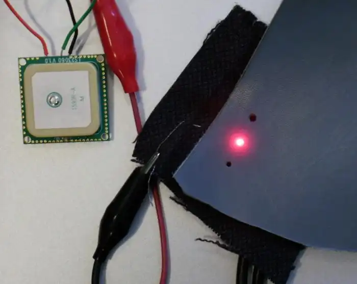 Креативные ботинки с функцией "автопилот"