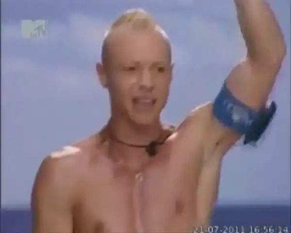 Дибилы ваще