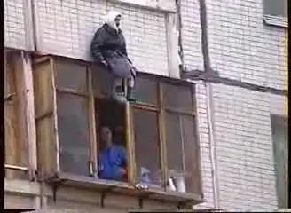 Бабушка ошиблась дверью!