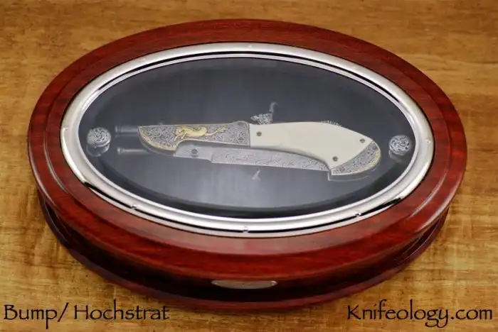 Уникальное многофункциональное оружие: "нож-пистолет"