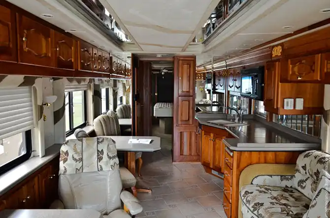 Как устроены дома на колёсах