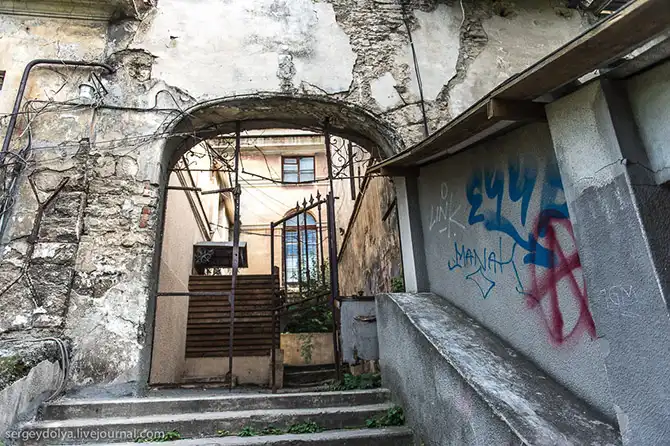 Прогулка по одесским дворикам (часть 2)