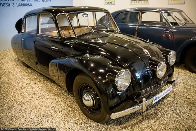 Экскурсия по музею автомобилей Татра