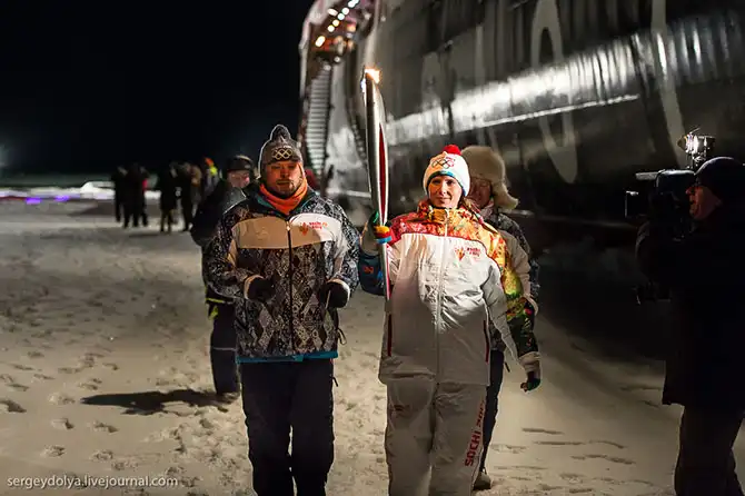 Как прошла эстафета Олимпийского огня на Северном полюсе