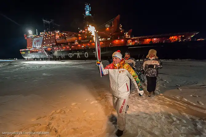 Как прошла эстафета Олимпийского огня на Северном полюсе