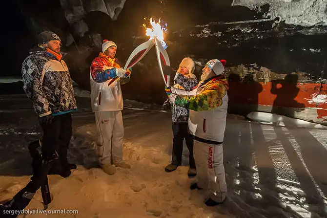 Как прошла эстафета Олимпийского огня на Северном полюсе