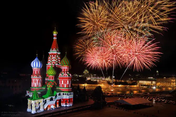 Виды со Спасской башни Московского Кремля